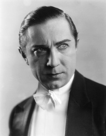 BELA LUGOSI