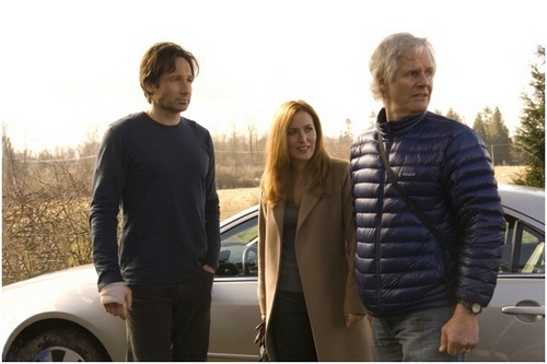 David Duchovny, Gillian Anderson et Chris Carter sur le tournage de The X-Files: I Want to Believe
