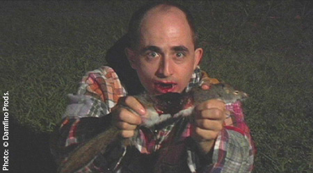 "Faux documentaire" sur les vampires, "Nightlife" aura sa première mondiale à New York demain, l'équipe et les comédiens assistant à cette soirée, se déroulant au Visual Arts Theatre (voir ci-dessous).