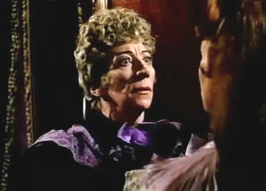 Martita Hunt et Yvonne Monlaur dans "Les Maîtresses de Dracula" de Terence Fisher