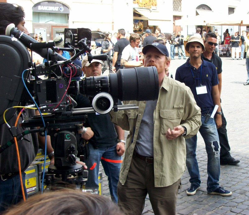Ron Howard, en tournage à Rome, devant le Panthéon