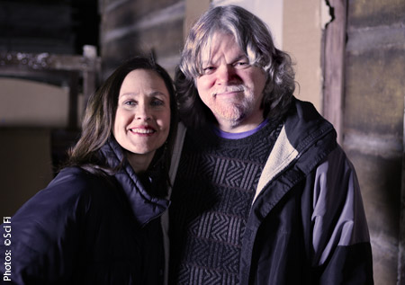 Le réalisateur, Gary Jones, et la comédienne Erin Gray