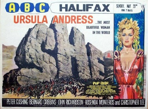 She/La déesse de feu