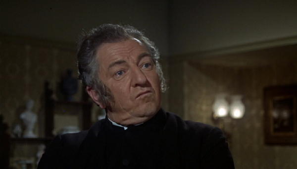 DRACULA ET LES FEMMES