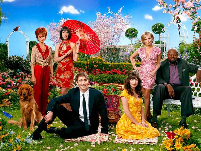 La série télé "Pushing Daisies" pourrait donner lieu à un long-métrage, que rédige actuellement son créateur, Bryan Fuller, et où seraient apporté des réponses aux questions que se poseront les téléspectateurs à l'issue de la diffusion du show.
