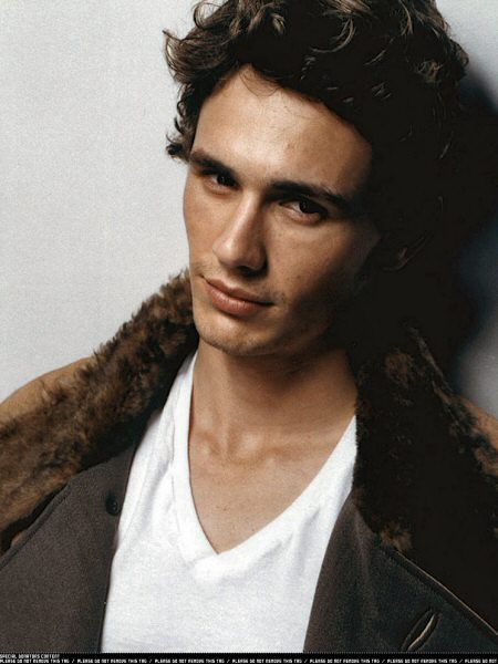 Dans la comédie à venir "Your Highness" de David Gordon Green et Danny McBride, avec James Franco ("Délire express"), deux princes doivent sauver leur royaume lorsqu'un sorcier jette un sort sur leur père et enlève leurs fiancées.