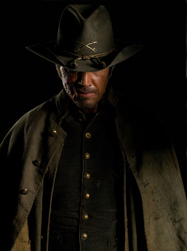Adapté de la série DC Comics, "Jonah Hex" voit Josh Brolin se lancer à la poursuite d'un sorcier vaudou déterminé à ressusciter une armée de morts... Le film sortira le 18 juin 2010 outre-Atlantique.