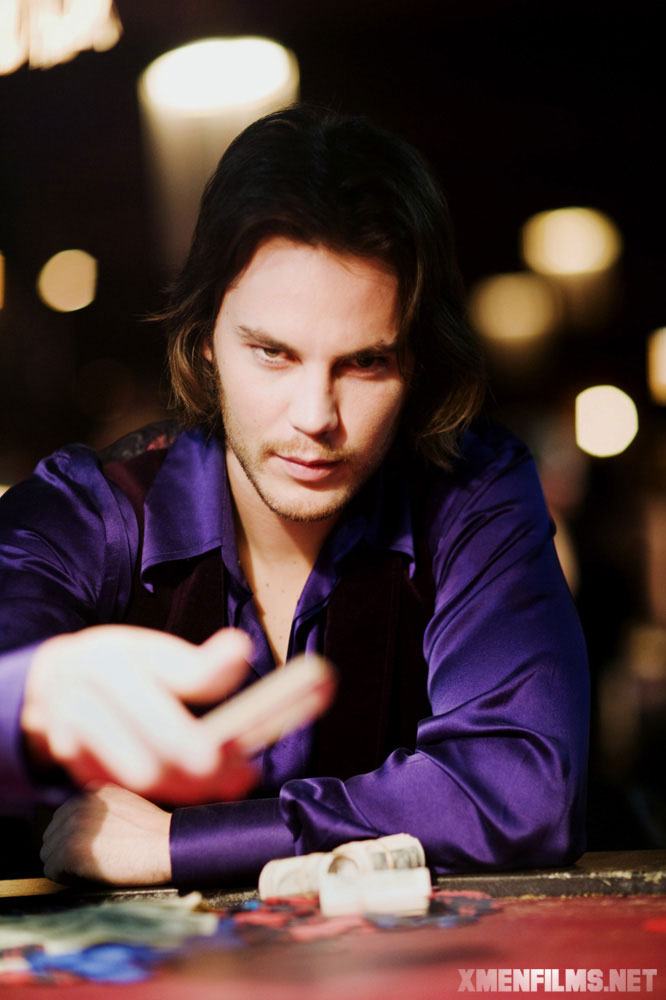 Les co-vedettes de "Wolverine", Taylor Kitsch et Lynn Collins, vont se retrouver dans "John Carter of Mars" (suite ci-dessous)