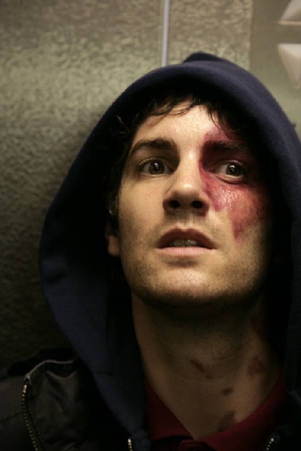 Heartless, le nouveau thriller d'horreur de Philip Ridley (L'enfant-miroir), voit un jeune homme (Jim Sturgess) affronter des démons dans les bas quartiers de Londres....