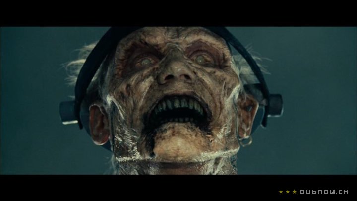 .... sous la direction de Paul W.S. Anderson), fasse l'objet d'un reboot, Milla Jovovich et son personnage, Alice, étant supprimés au profit du commando faisant face aux morts-vivants.