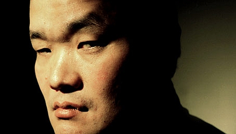 Venant de terminer le thriller "Chatroom", Hideo Nakata (Ring) s'attaque à présent à "The Incite Mill" (suite ci-dessous)