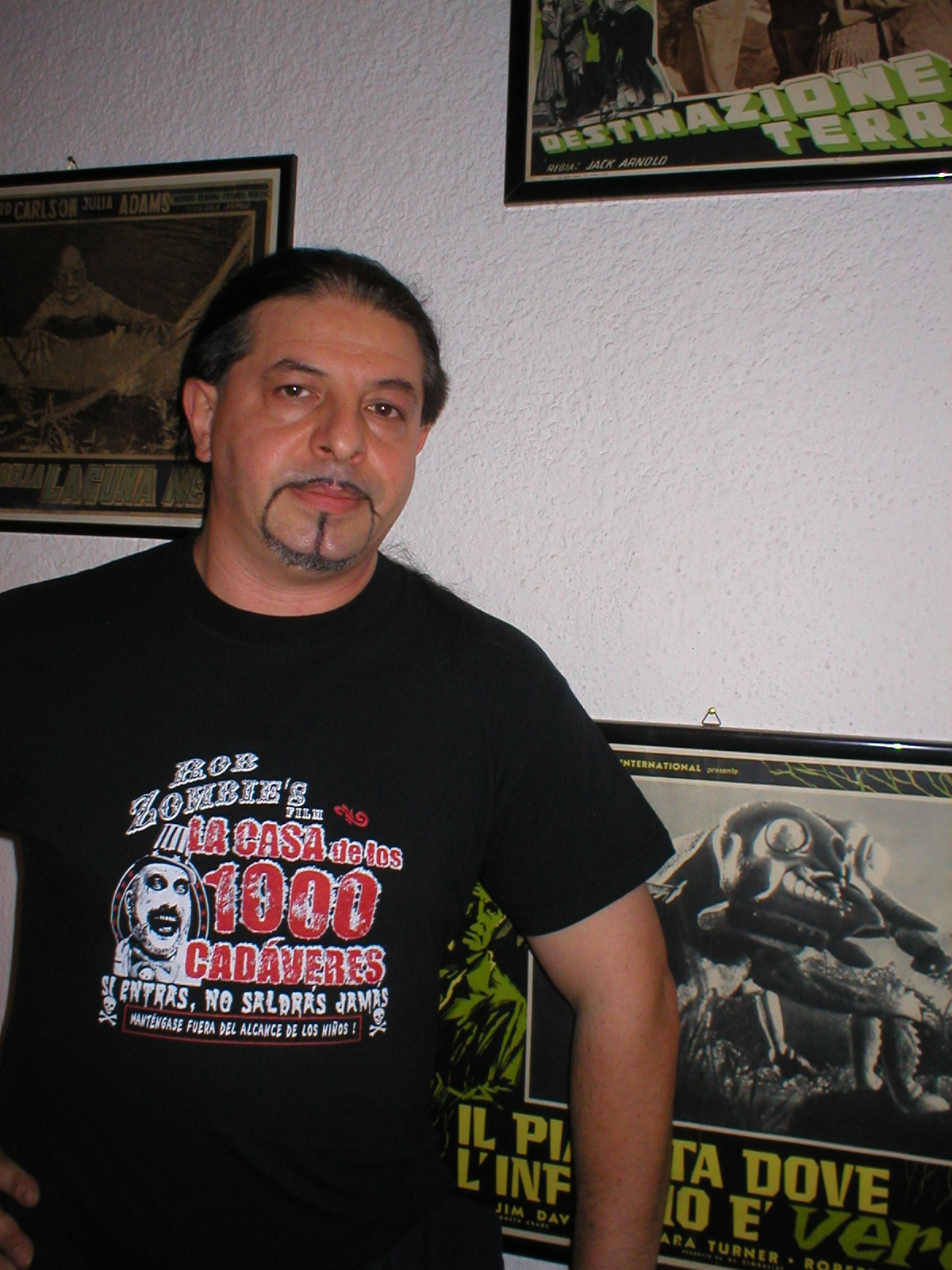 ROBERTO D'ONOFRIO (notre sympathique correspondant italien. Son site (en italien, hélas) est FANTASTIQUE !)