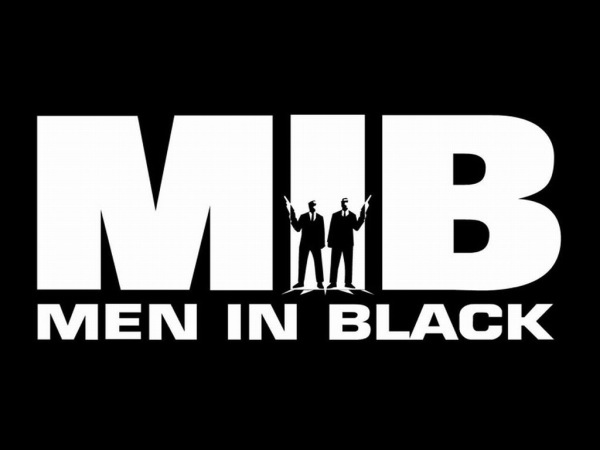 Barry Sonnenfeld a confirmé que Will Smith et Tommy Lee Jones seront bien de retour pour "Men in Black 3" (voir ci-dessous)