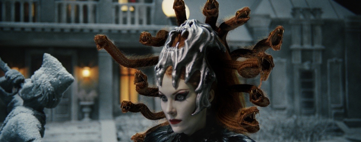 "Rorrim Bo and the Magic Goblet 3D" est un nouveau film fantastique russe à caractère familial, réalisé par Ekaterina Grohovskaya, laquelle est également l'auteur de  "Devil's Flower" (voir ci-dessous)