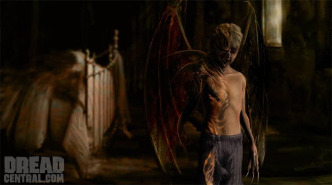 Dessins de production du remake de "The Asphyx" (1973à, écrit et réalisé par Matthew McGuchan, où un savant découvre l'Esprit de la Mort décrit dans la mythologie grecque.