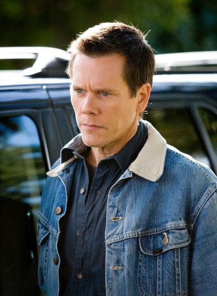 Kevin Bacon pourrait tenir le rôle du méchant de "X-Men : First Class", étant actuellement en négociations avec les producteurs. Le tournage va bientôt débuter sous la direction de Matthew Vaughn ("Kick-Ass").