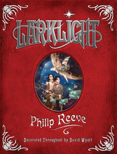 Ce n'est plus Shekhar Kapur, comme annoncé voici deux ans, mais Tomas Alfredson ("Morse") qui adaptera le roman steampunk de Philip Reeve, "Planète Larklight" (voir ci-dessous).