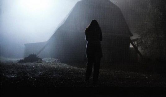 "The Tall Man", tourné en langue anglaise, est produit et distribué par SND et Clément Miserez (Radar Films) pour 15 millions de dollars.