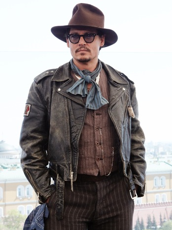 Walt Disney abandonne LE CAVALIER SOLITAIRE avec Johnny Depp (voir ci-dessous)