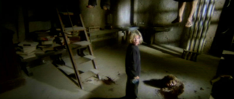 LA MAISON PRES DU CIMETIERRE