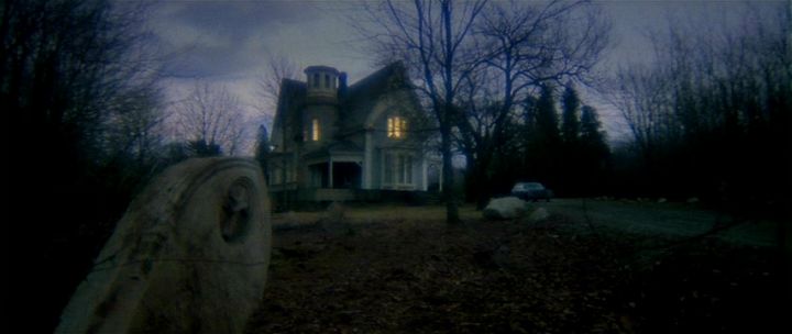 LA MAISON PRES DU CIMETIERE