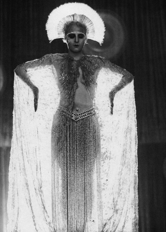 Brigitte Helm in Metropolis (1927, Fritz Lang)
