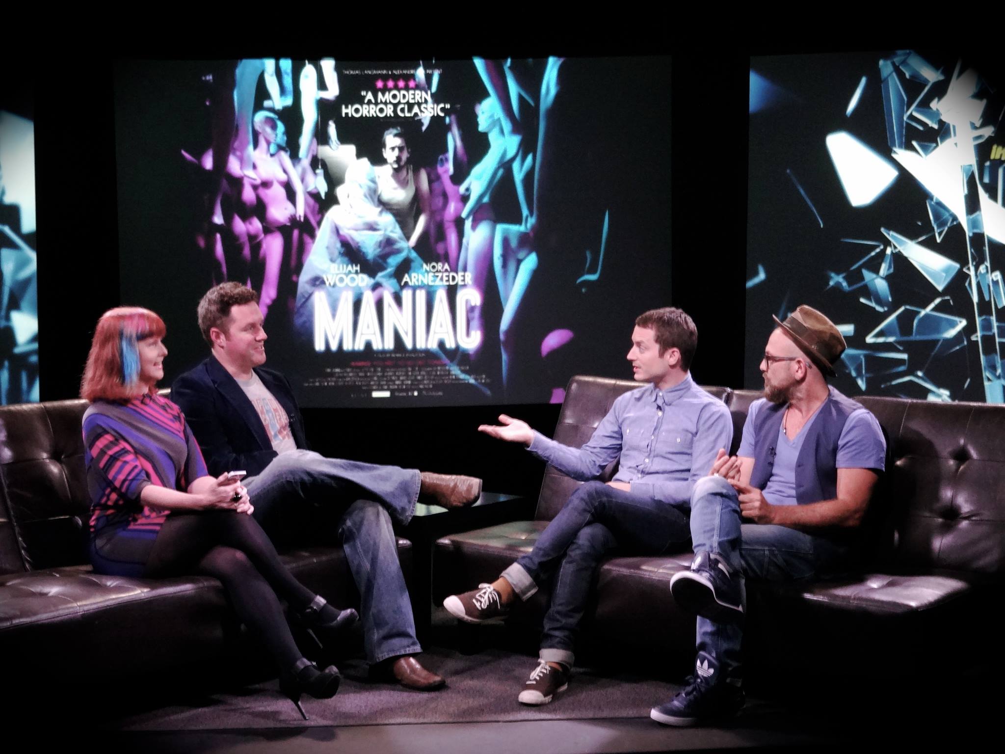 Entretien télévisé pour "Maniac" animé par Staci Layne Wilson