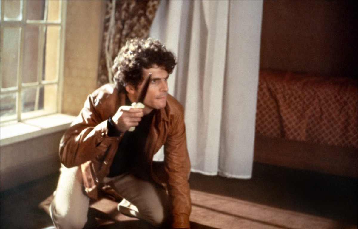 Tony Musante (77 ans), l'acteur italo-américain révélé aux amateurs par sa prestation dans "L'Oiseau au plumage de cristal" de Dario Argento, dont il était la vedette aux côtés de Suzy Kendall, est décédé à New York avant hier (voir ci-dessous)