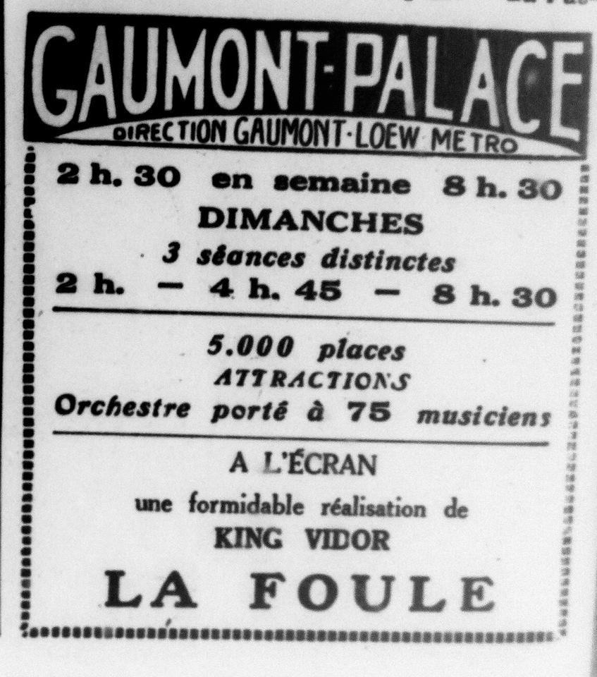 5.000 places (contre 2.700 pour le Grand Rex aujourd'hui)(le Grand Rex, modèle réduit du Radio City Music Hall de New York, en faisait 3.300 à l'origine, ses propriétaires ayant envisagé 5.000 places initialement) et 75 musiciens !