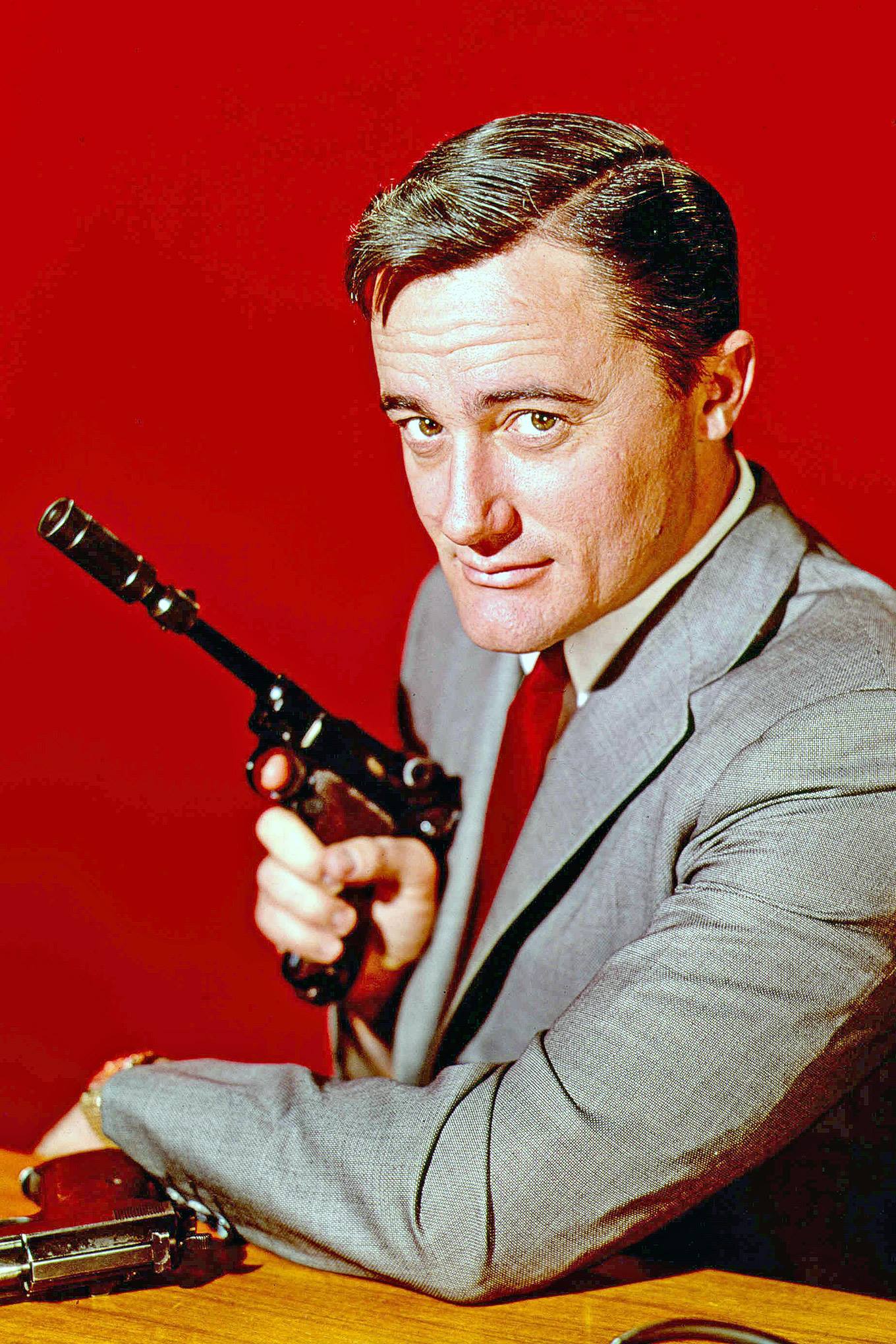 Robert Vaughn est décédé à l'âge de 83 ans. Nous lui rendrons hommage dans notre prochain numéro. R.I.P.
