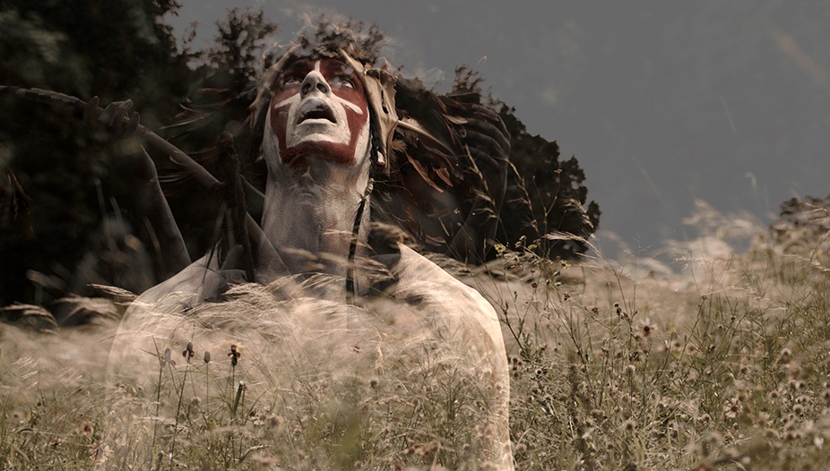 Un esprit démoniaque à l’œuvre dans FLAY, du spécialiste des effets visuels Eric Pham…