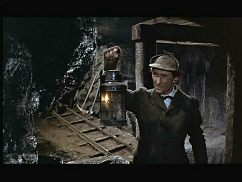 LE CHIEN DES BASKERVILLES (1958)