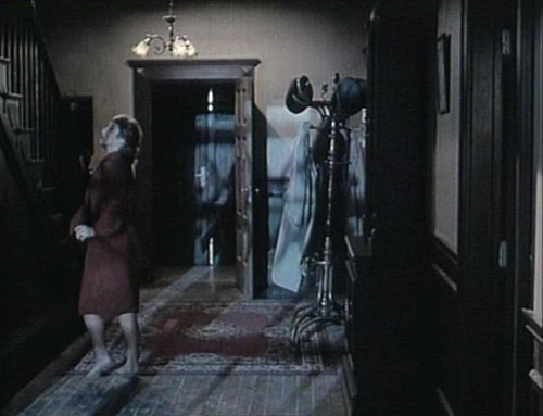 Matar a un extrano (To Kill a Stranger, 1983)