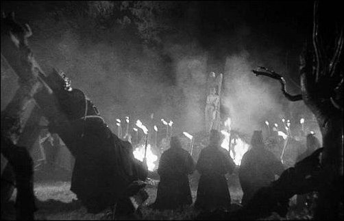 LE MASQUE DU DEMON