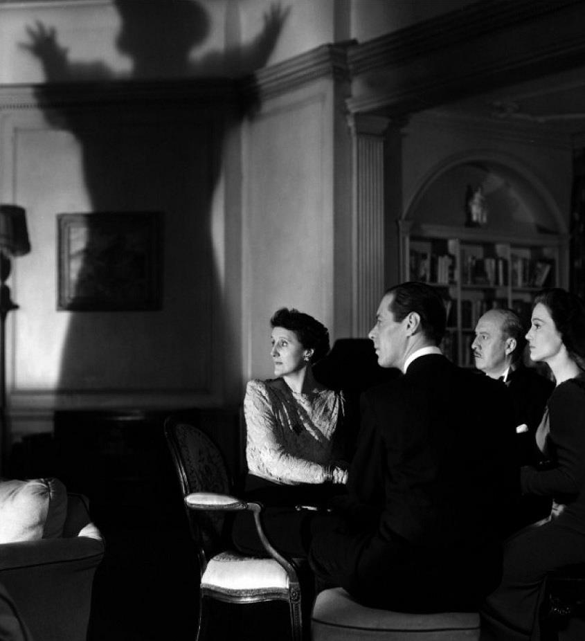 L'Esprit s'amuse (1945)