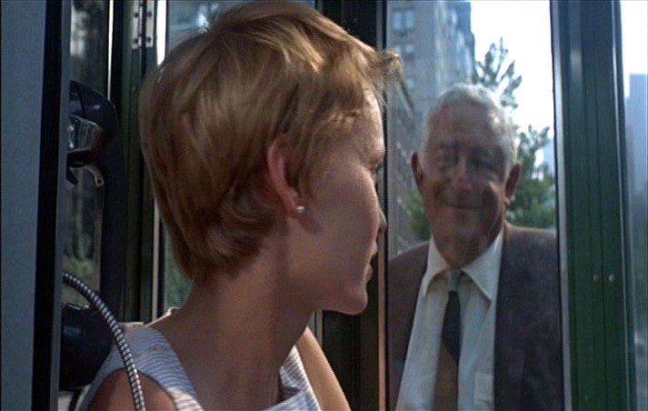 William Castle fait une apparition dans "Rosemary's Baby", qu'il a produit
