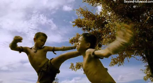 Dynamite Warrior (Khon fai bin )(2006)