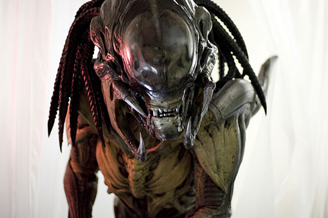 ALIEN VS PREDATOR 2