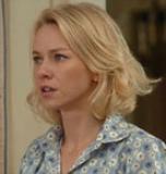 Naomi Watts, que l'on va découvrir le mois prochain dans  le réussi  FUNNY GAMES US, doit également figurer dans le remake des "Oiseaux" d'Hitchcock produit par Platinum Dunes. Elle vient de déclarer à ce sujet....(suite ci-dessous)