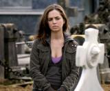 Un jeu maléfique entraîne la mort de ses participants : "Open Grave" (voir ci-dessous)