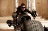 Anne Hathaway, la nouvelle Catwoman de l'écran dans "The Dark Knight Rises" après Michelle Pfeiffer dans le film de Tim Burton. Sortie : 20 juillet 2012 aux USA.