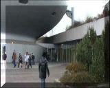 lieu de rencontre avec Udo Kier ("Que savez-vous des sorcières, Suzy ?")