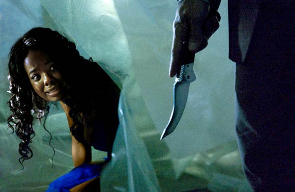 "Prom Night" a dominé le box-office ce week-end aux USA, récoltant 23M$ dans les 2.700 salles où il exploité, constituant l'un des plus gros succès des films d'horreur depuis de mois,  après "Saw IV" (31,7M$ en octobre dernier).