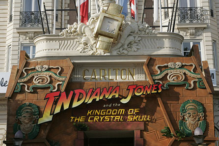 A Cannes, George Lucas  vient de déclarer qu'il y aurait de fortes possibilités qu'un 5e "Indiana Jones" puisse voir le jour.... (suite ci-dessous)