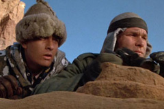 Le scénariste Carl Ellsworth ("Disturbia") a été engagé pour écrire le scénario du remake de "L'Aube Rouge" (1984), de John Milius (suite ci-dessous).