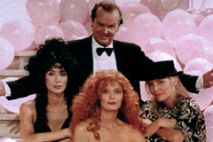 ABC va produire un pilote pour une série télé adaptée des "Sorcières d'Eastwick", le film de George Miller de 1987. Maggie Friedman ("Dawson's Creek") en écrira le scénario....