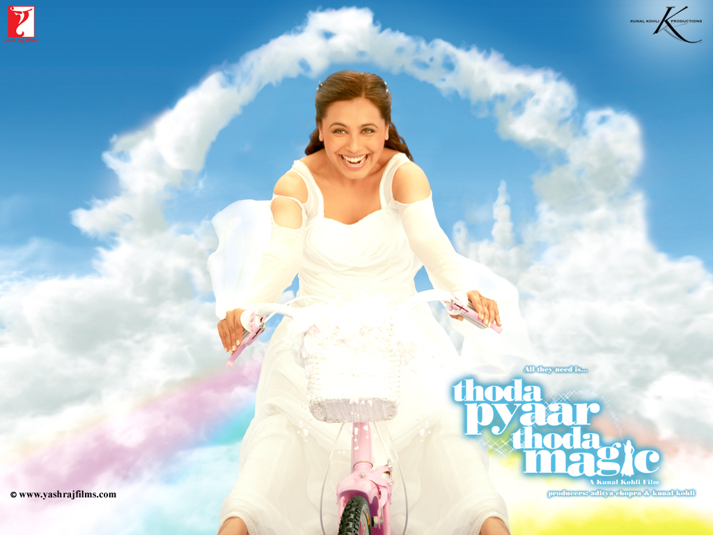 Un ange, un célibataire endurci et quatre orphelins sont les protagonistes de "Thoda Pyhaar Thoda Magic", film fantastique familial made in Bollywood (suite ci-dessous)