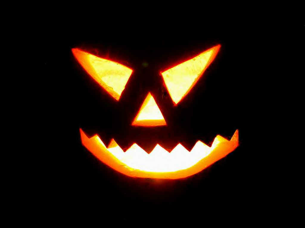 Un jeu du chat et de la souris lors d'une soirée d'Hallloween entre un tueur sadique et un jeune couple : "Intruder" de Gregory Calafa (voir ci-dessous)