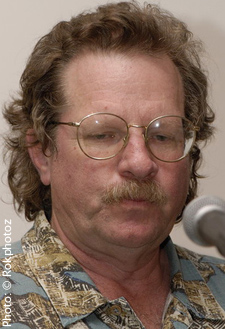 Tommy Lee Wallace va tourner "Helliversity" (suite ci-dessous)