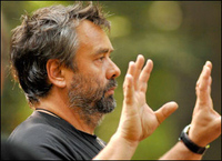 EuropaCorp prépare son nouveau projet tourné en anglais, le film de science-fiction "Section 8", qui utilisera la  technologie 3D (voir ci-dessous)